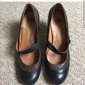 Sofft leather Mary Jane pumps